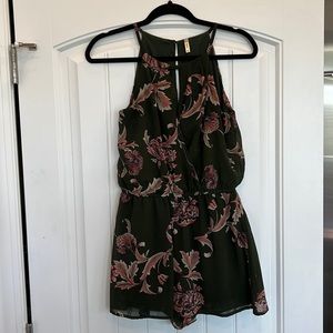 Japna , green romper, size medium